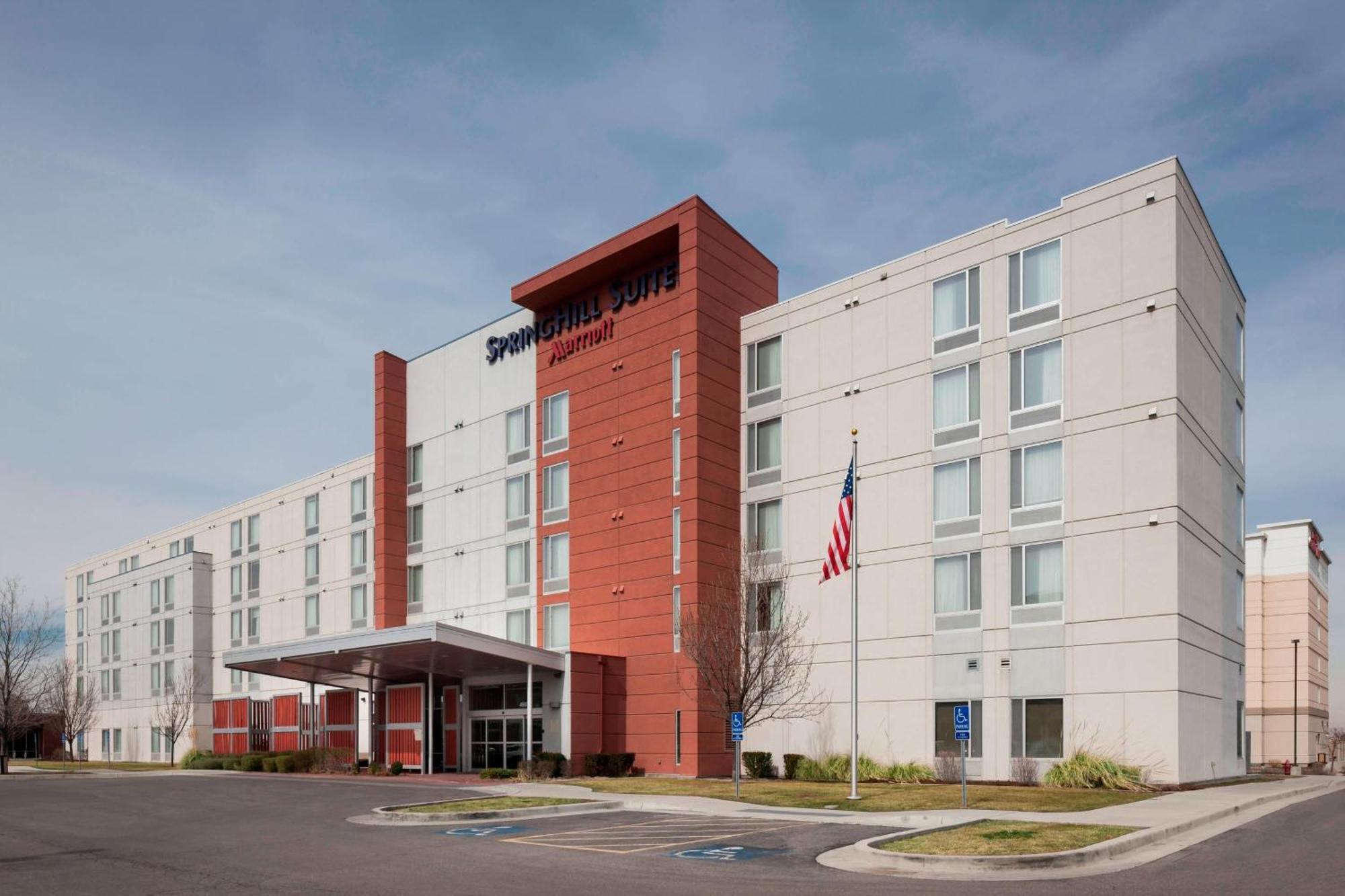 Springhill Suites By Marriott Salt Lake City Airport Εξωτερικό φωτογραφία
