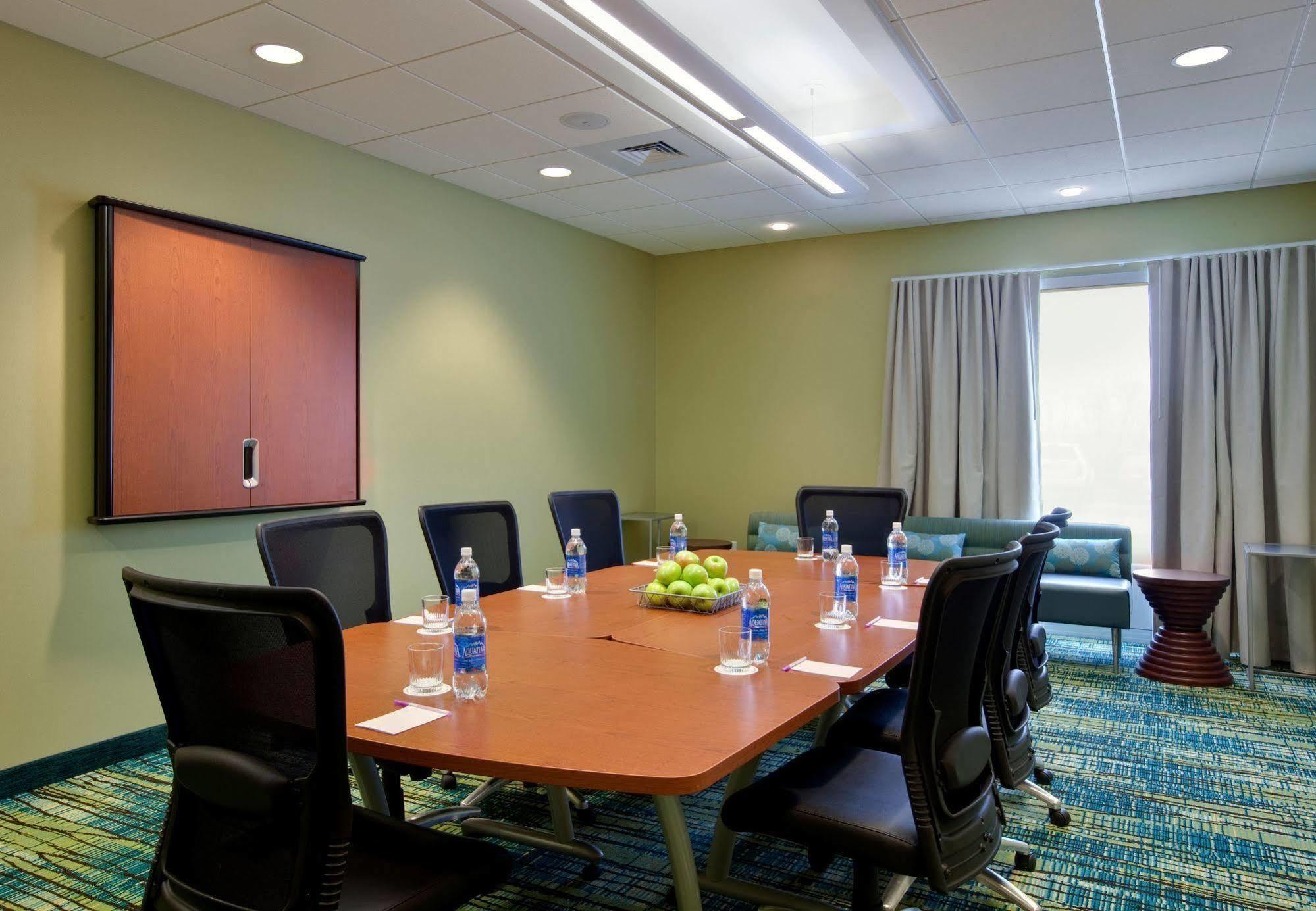 Springhill Suites By Marriott Salt Lake City Airport Εξωτερικό φωτογραφία